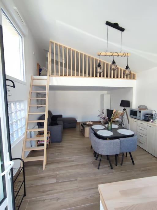 Maison Studio 4 Personnes Avec Mezzanine Saint-Marcel  Exterior photo
